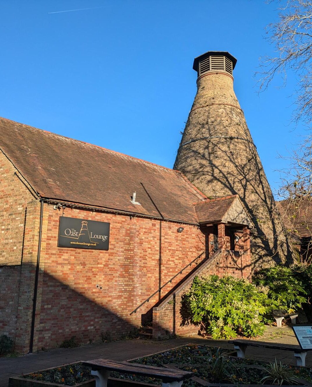 Oast Lounge